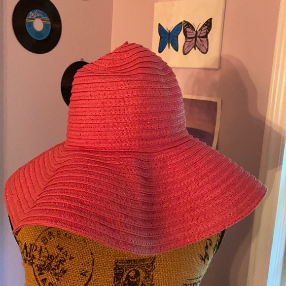 Pink with sparkle accent floppy beach hat - Picture 1 of 5